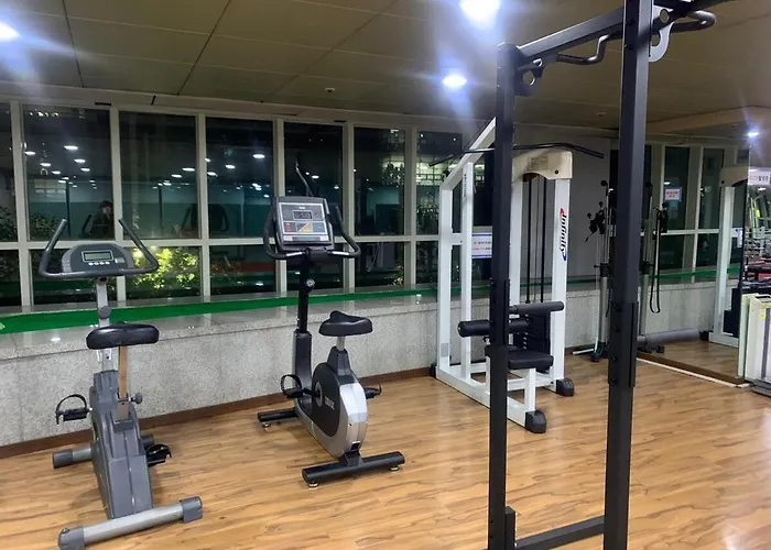 Center View Private House Basic For 2 People Airport 7 Minutes Recently Renewed